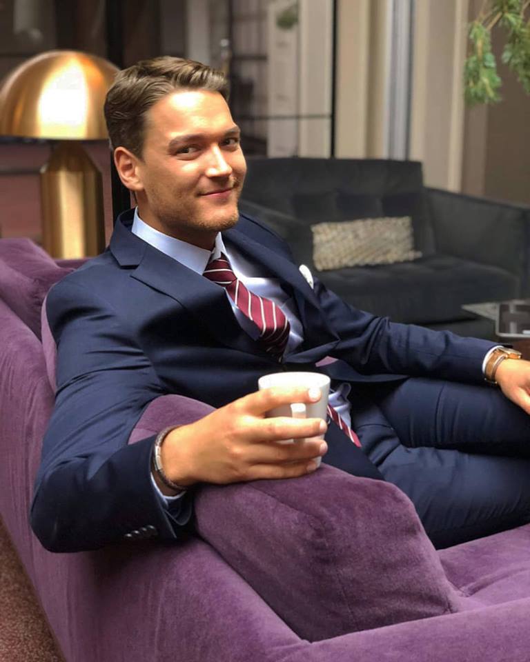 Tobias Rönnquist on Set Tobias Rönnquist on Set